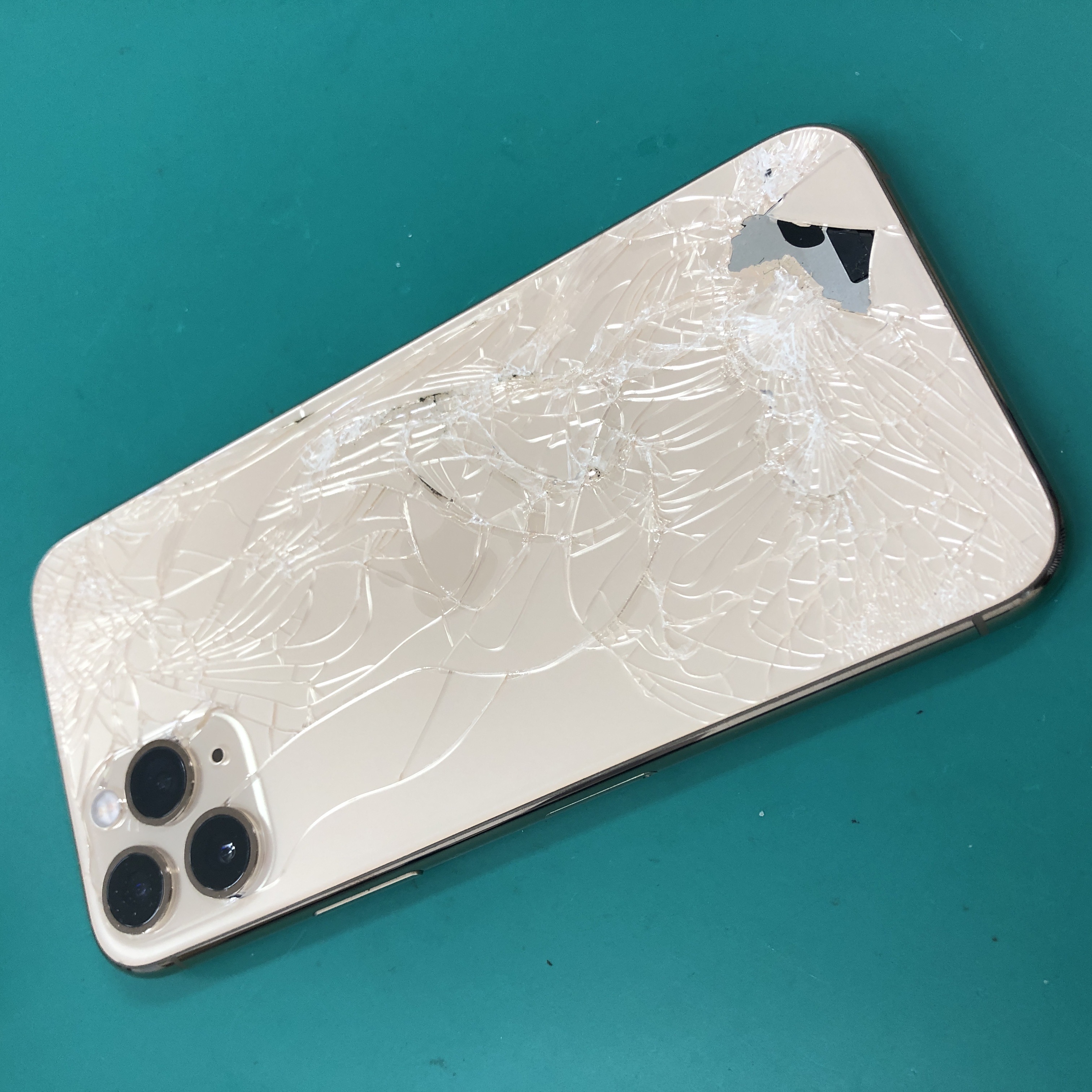 iphone11pro画面修理